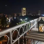 Centre Sky Views * ניקוסיה
