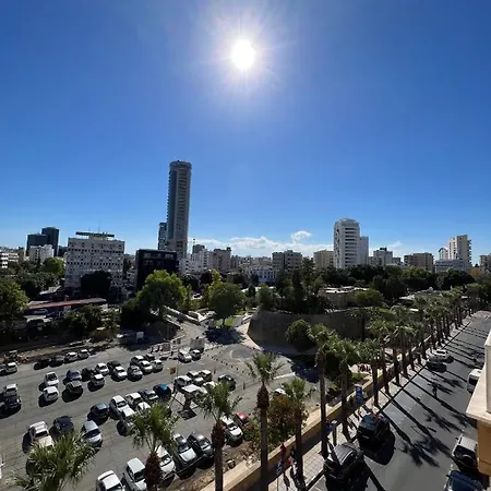 Διαμέρισμα Centre Sky Views