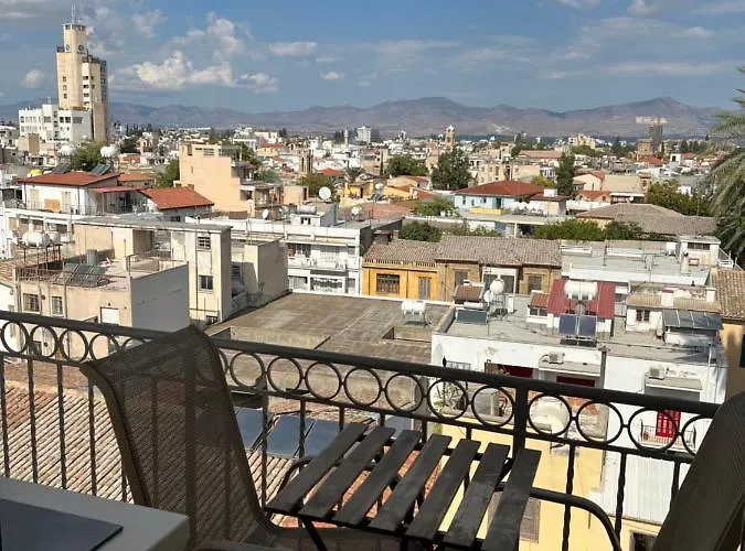 Centre Sky Views アパート